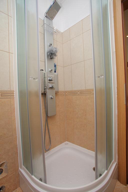 Apartments Villa Dalmazia Trogir Kamer foto